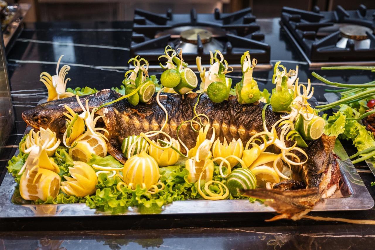 Voya Beach Resort Sveti Vlas Exterior photo A whole grilled grouper