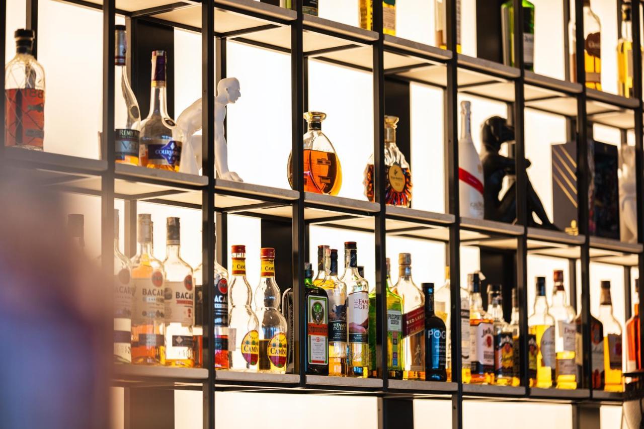 Voya Beach Resort Sveti Vlas Exterior photo A selection of liqueurs