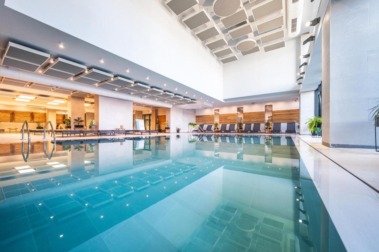 Voya Beach Resort Sveti Vlas Exterior photo The swimming pool at the hotel